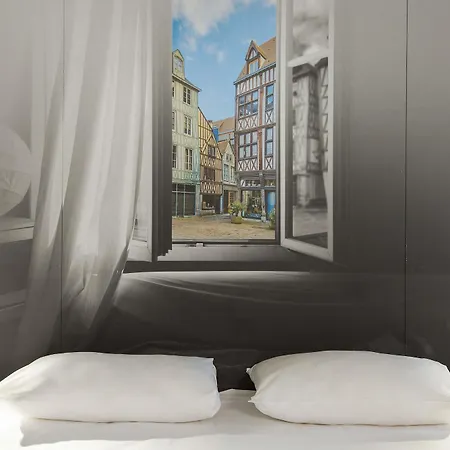 Hotel Centre 3*