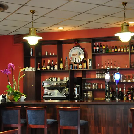 Hotel Centre 3*